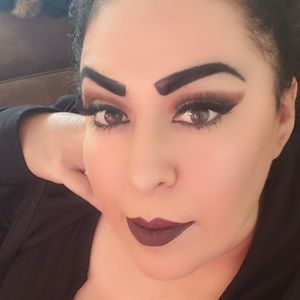 Meet your Posher, Marisol